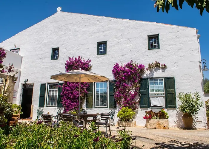 Rural Biniarroca - Adults Only