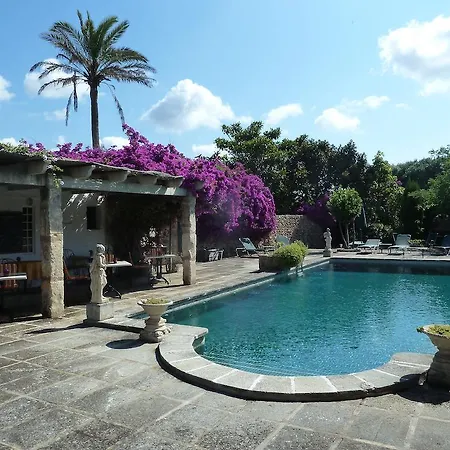 Rural Biniarroca - Adults Only
