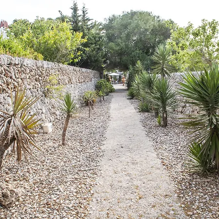 Rural Biniarroca - Adults Only