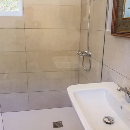 Hotel Rural Biniarroca - Adults Only 4*