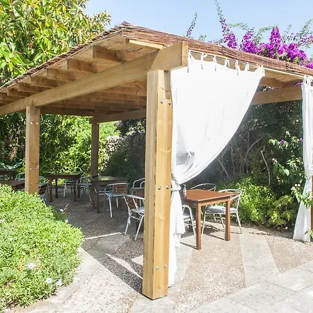 Rural Biniarroca - Adults Only 4*