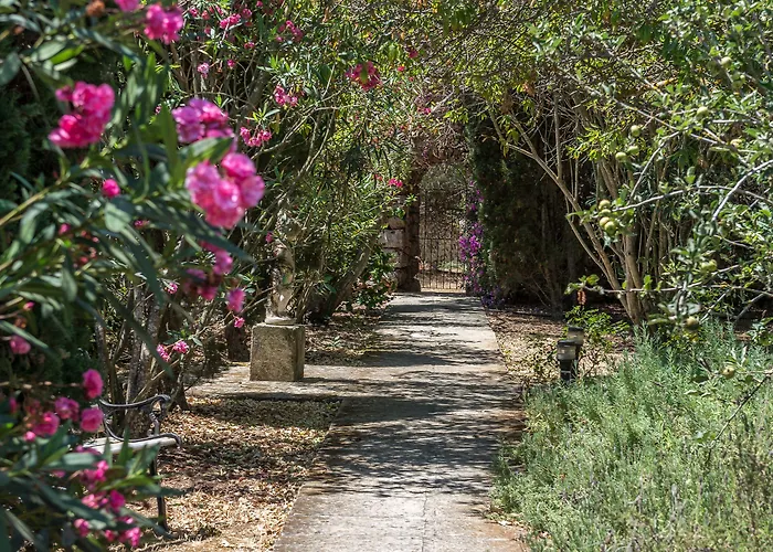 Rural Biniarroca - Adults Only Hotel